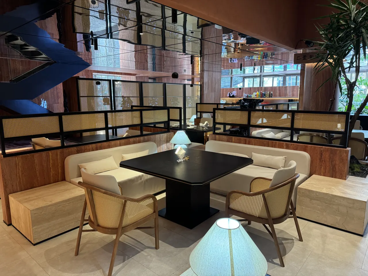 中餐厅家具